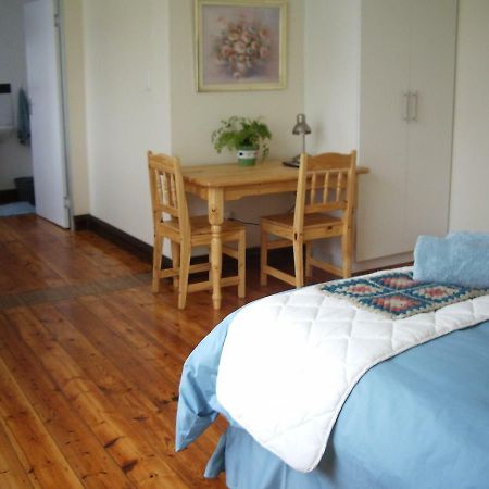 Dee'S Bnb Pretoria-Noord Εξωτερικό φωτογραφία