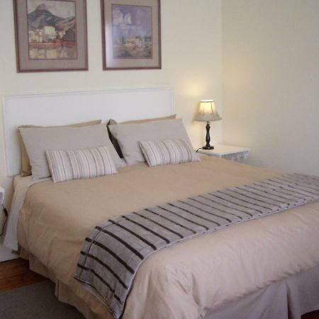 Dee'S Bnb Pretoria-Noord Εξωτερικό φωτογραφία