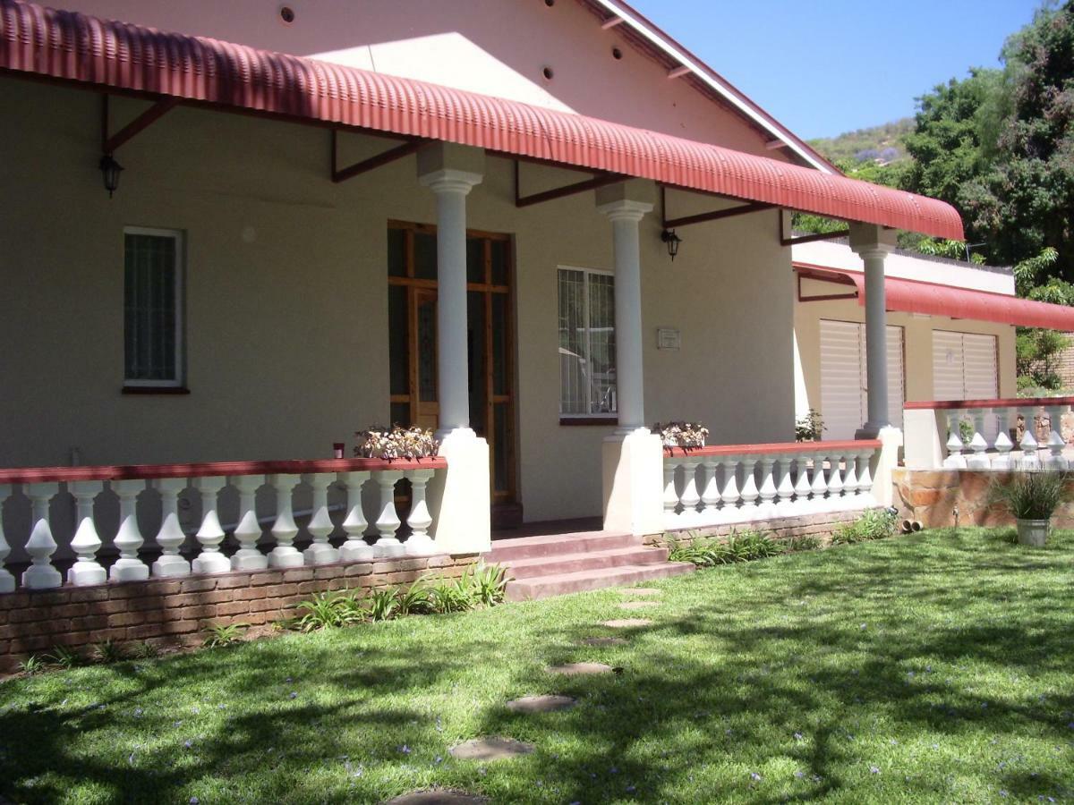 Dee'S Bnb Pretoria-Noord Εξωτερικό φωτογραφία