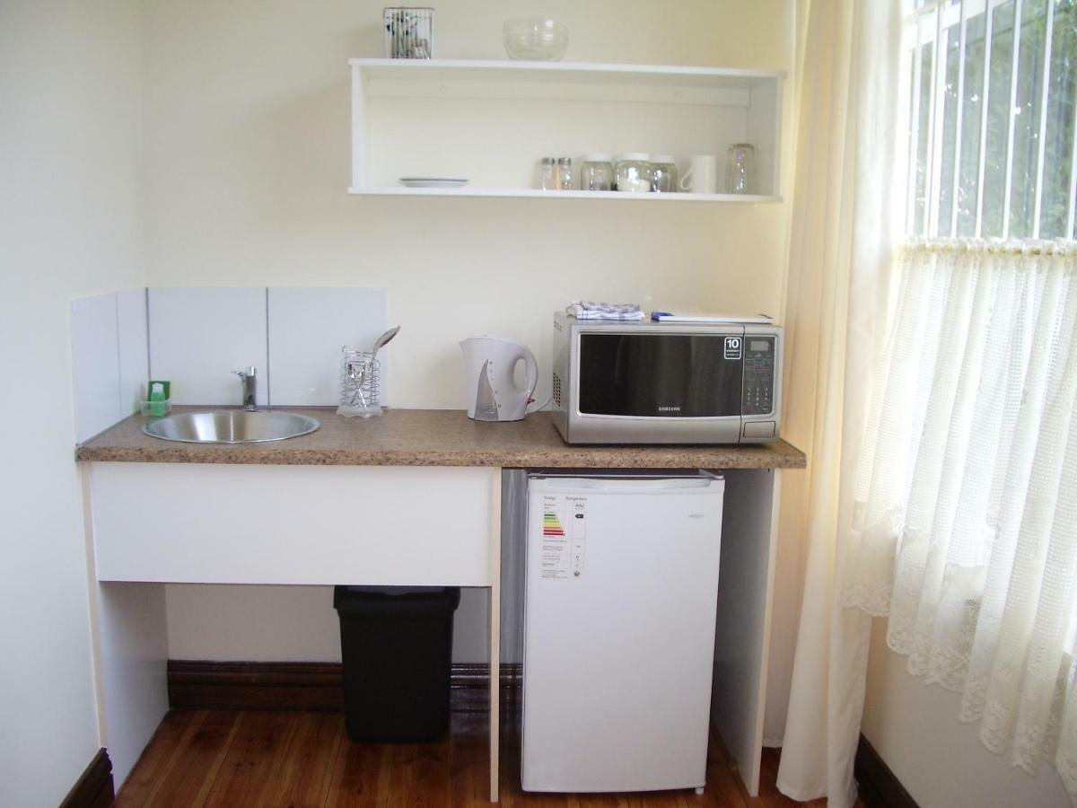 Dee'S Bnb Pretoria-Noord Εξωτερικό φωτογραφία