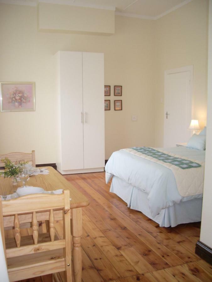 Dee'S Bnb Pretoria-Noord Εξωτερικό φωτογραφία