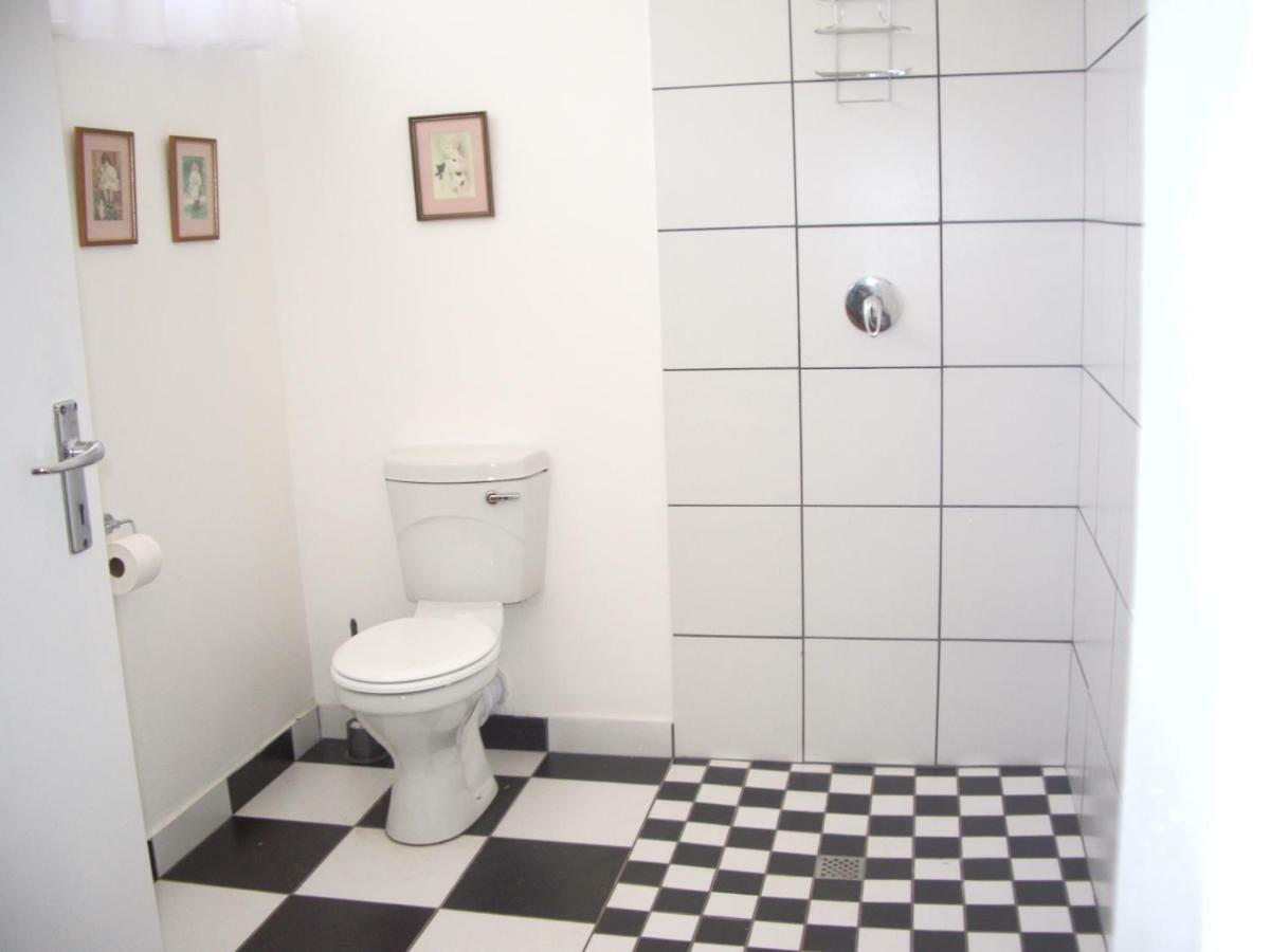 Dee'S Bnb Pretoria-Noord Εξωτερικό φωτογραφία