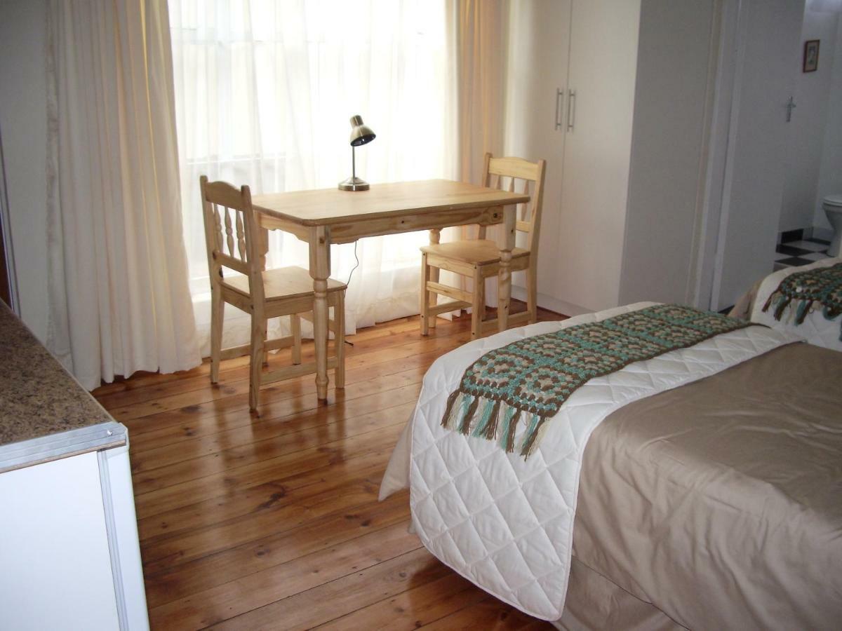 Dee'S Bnb Pretoria-Noord Εξωτερικό φωτογραφία