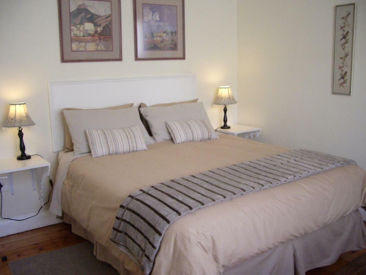 Dee'S Bnb Pretoria-Noord Εξωτερικό φωτογραφία